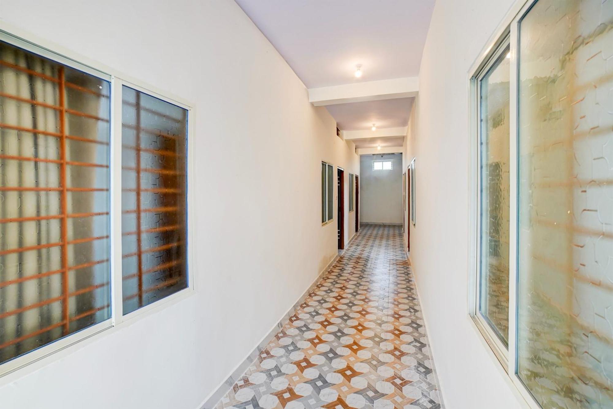 Hotel O T G M Shaliks Hotel Бопал Екстериор снимка