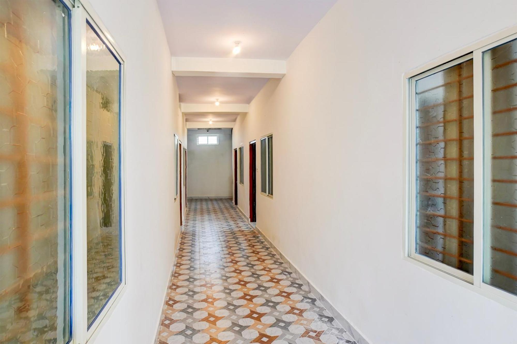 Hotel O T G M Shaliks Hotel Бопал Екстериор снимка